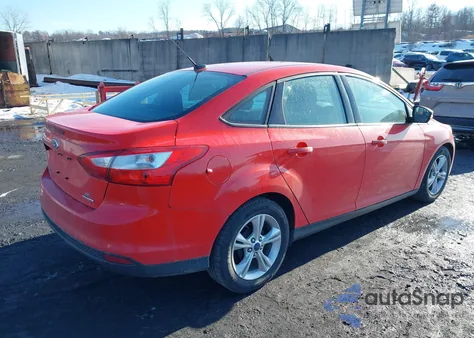 2014 Ford Focus Se z USA, uszkodzony, nr VIN 1FADP3F25EL245153